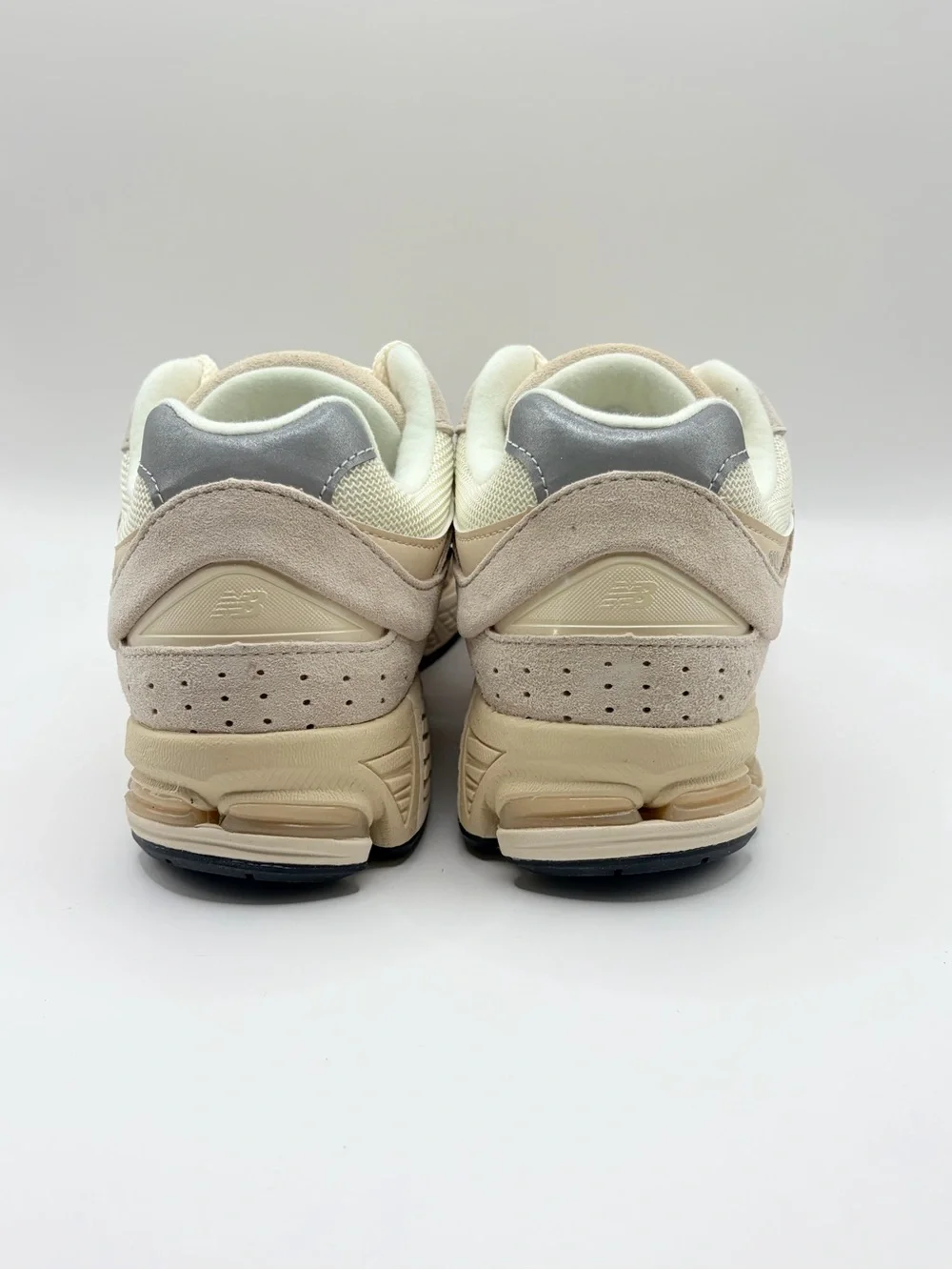 New Balance 2002R Cream and Tan Neutral Running Sneakers - Picture 3 of 5